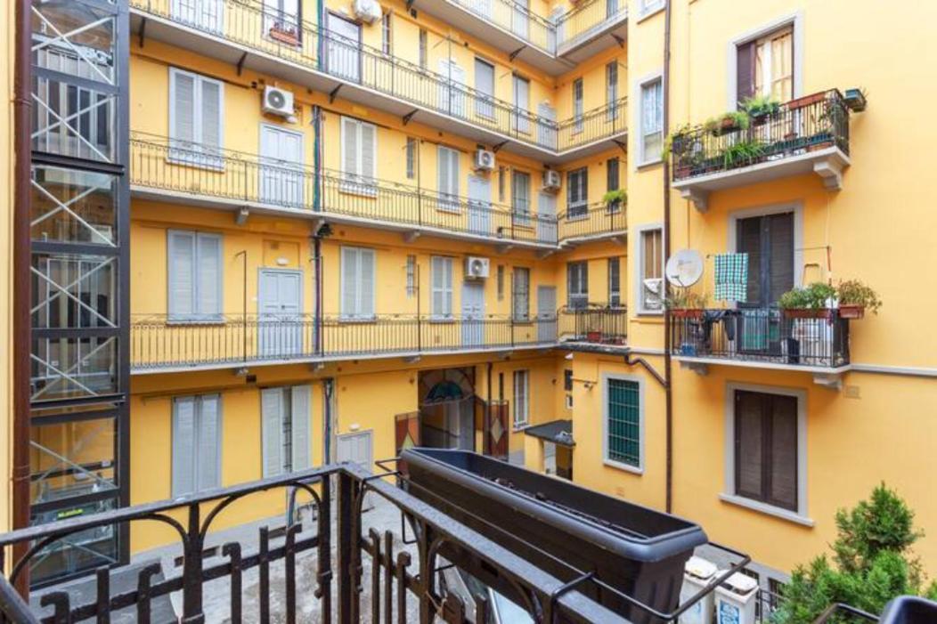Isola And Zara Comfortable Apartment Milano Exteriör bild