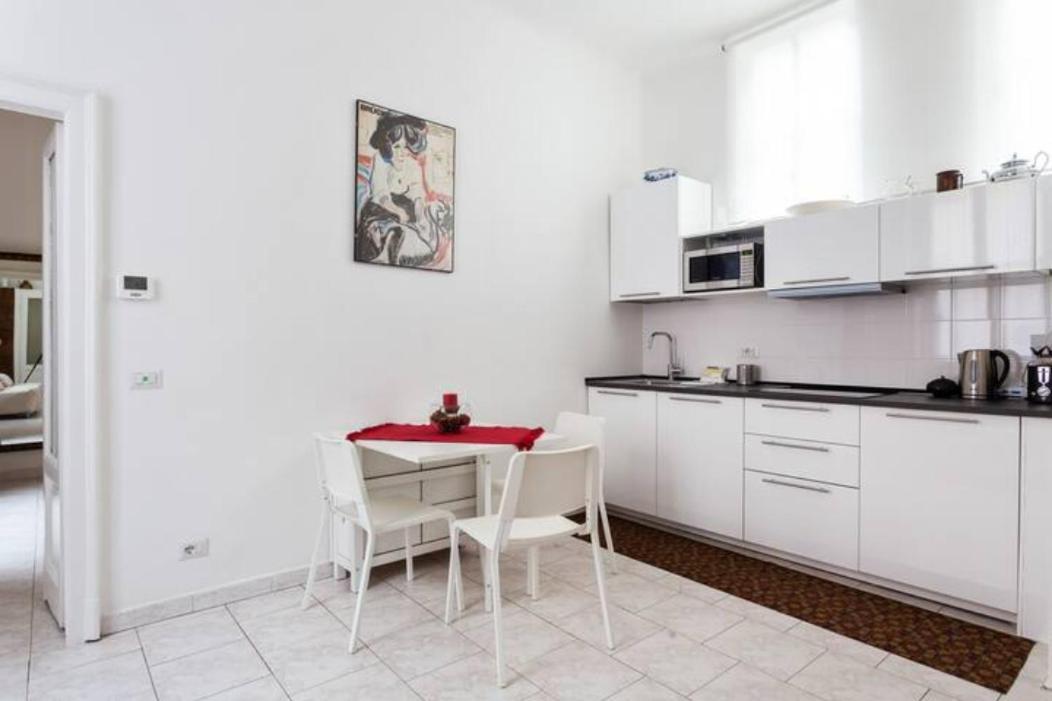 Isola And Zara Comfortable Apartment Milano Exteriör bild