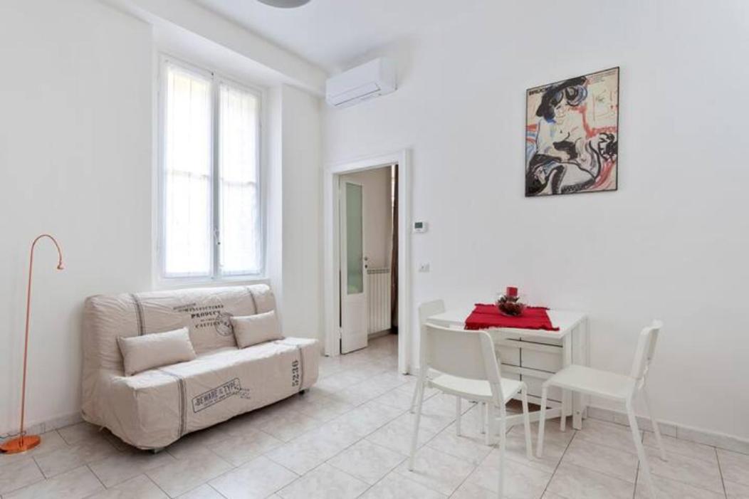 Isola And Zara Comfortable Apartment Milano Exteriör bild
